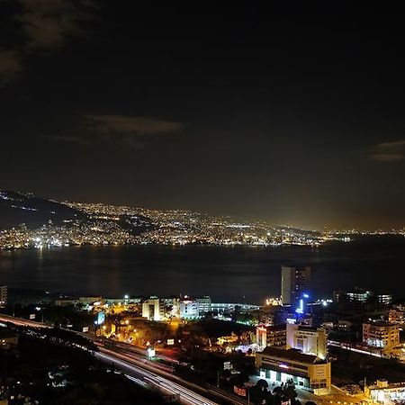Burj On Bay Hotel Jounieh Exterior foto